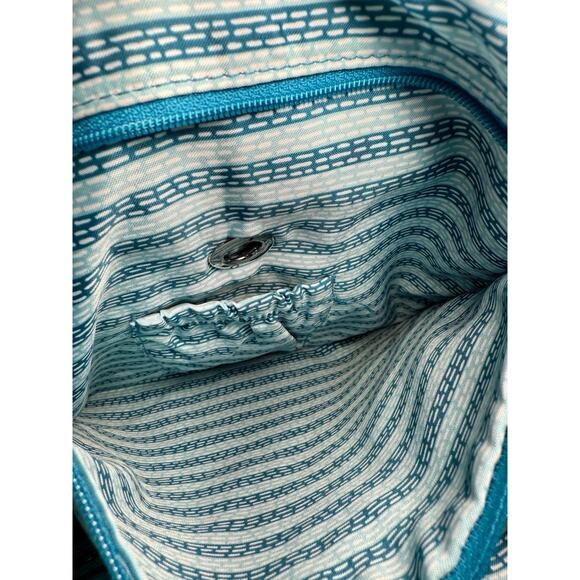 Vera Bradley Iconic Hipster Crossbody Bag Floral Quilted Cotton Superbloom NWOT - Picture 11 of 16